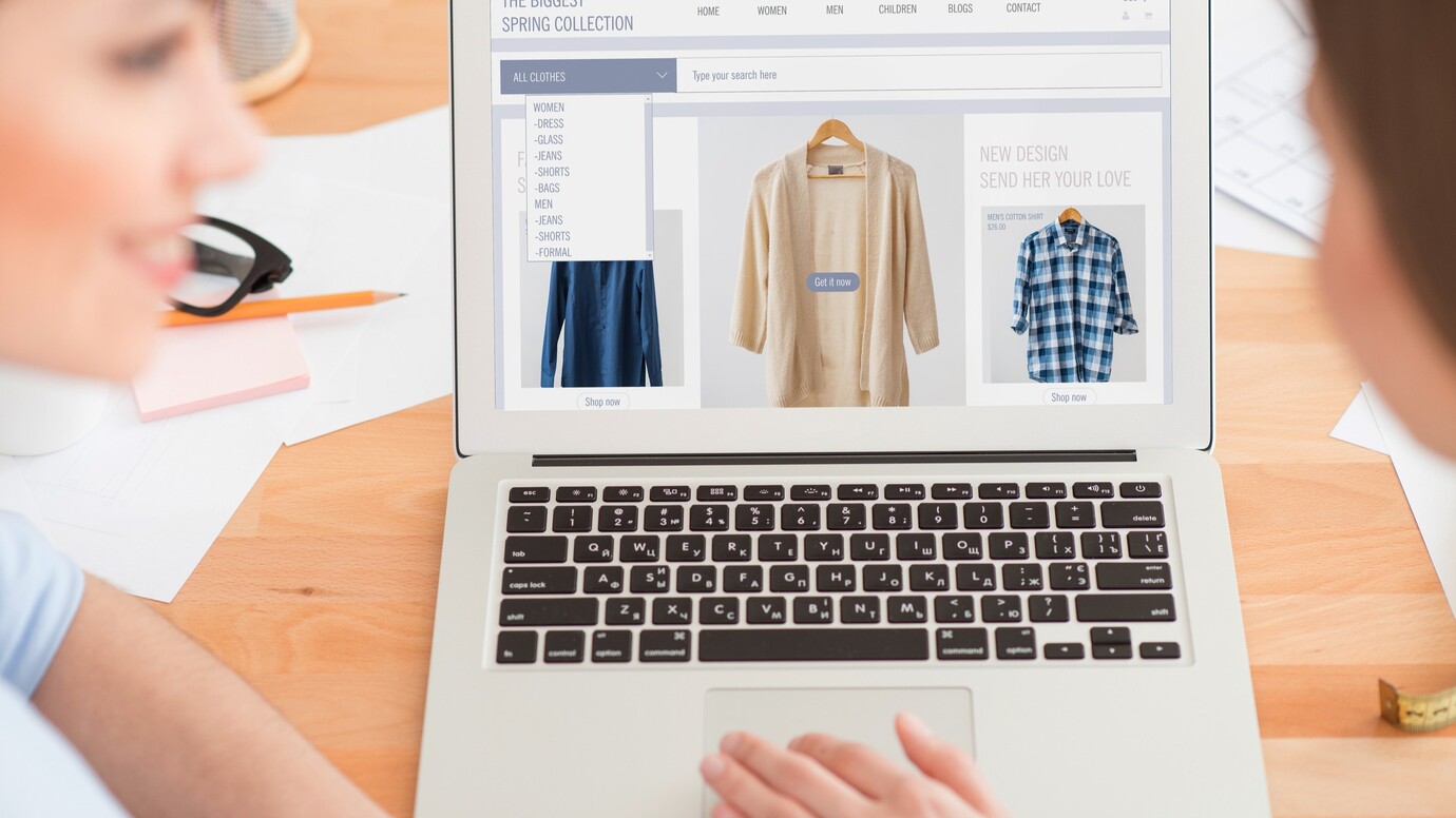 US Apparel, Footwear, and Accessories Ecommerce Benchmarks: Q2 2026